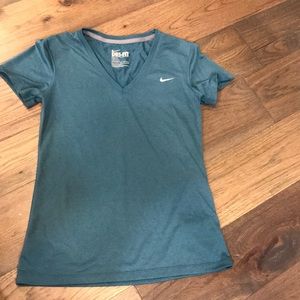 Nike Dri-fit top
